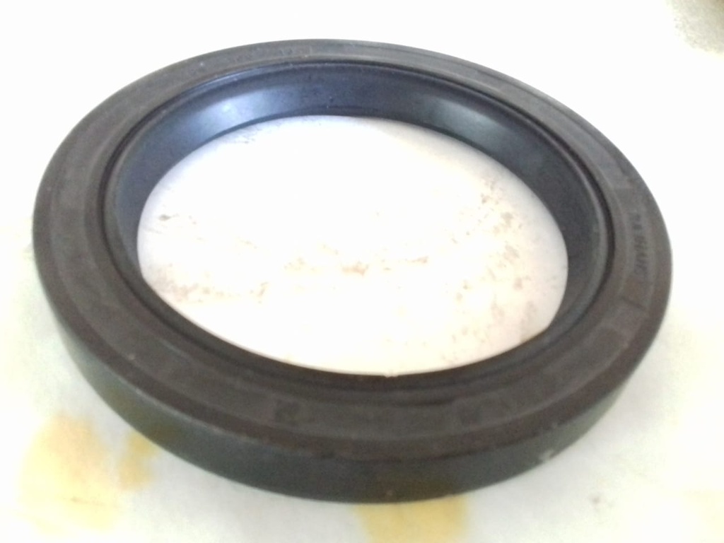 OIL SEAL