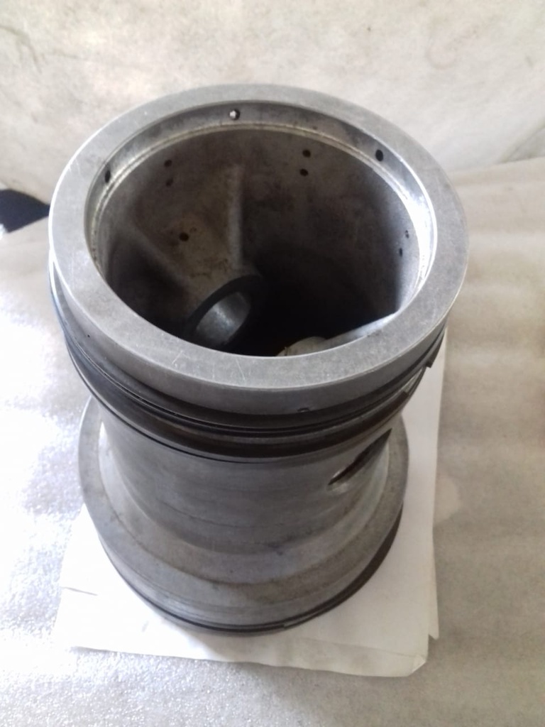 PISTON USED