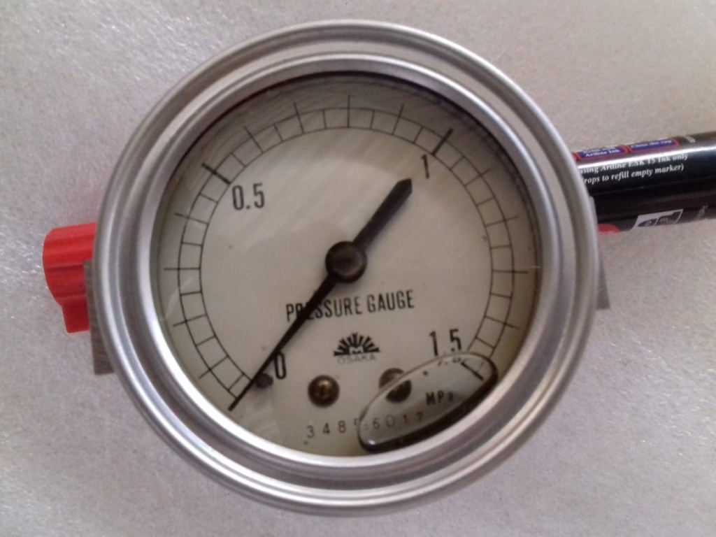 PRESSURE GAUGE 1.5BAR