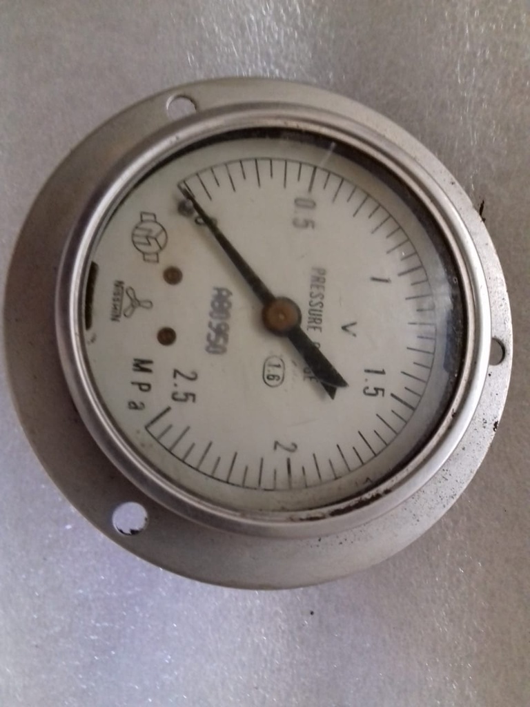 PRESSURE GAUGE 2.5BAR