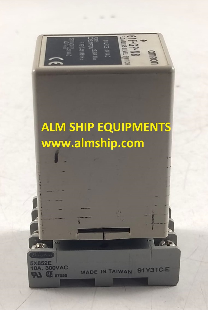 Omron 61F-GP-N8 Floatless Level Switch 24V with Socket