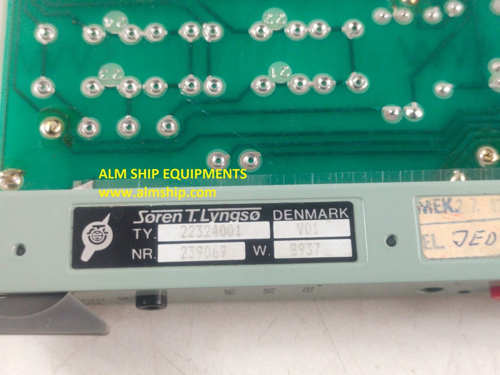 Soren T. Lyngso 22324001 V01 Comparator Reference 1 Pcb Card