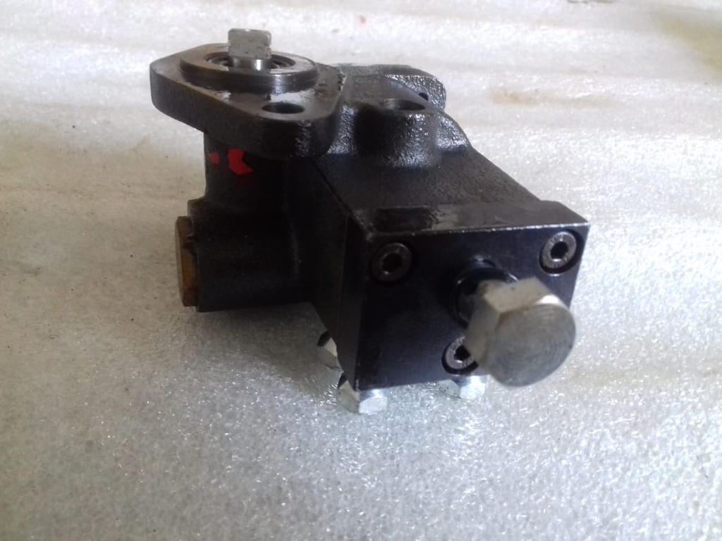 LUBRICATOR 4 CONNECTION USED