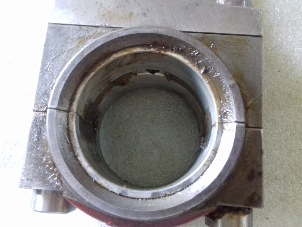 HP CONNECTING ROD WITH BEARING USED