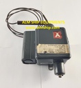 YAMATAKE-HONEYWELL T915C TEMPERATURE SWITCH