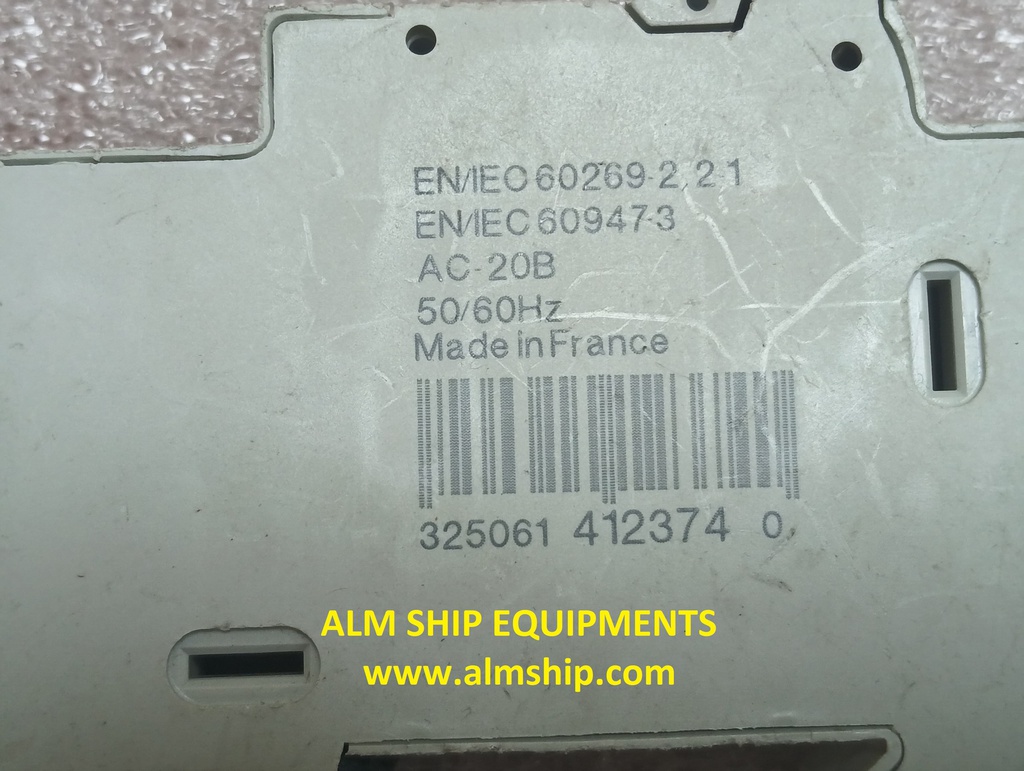 FUSE HOLDER/ HAGER/ LS501