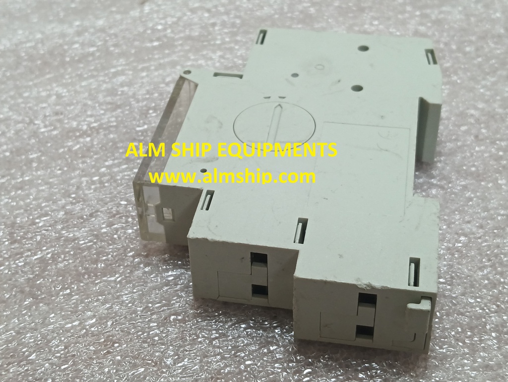 ANALOG TIMER / EATON/ TS0D1N0