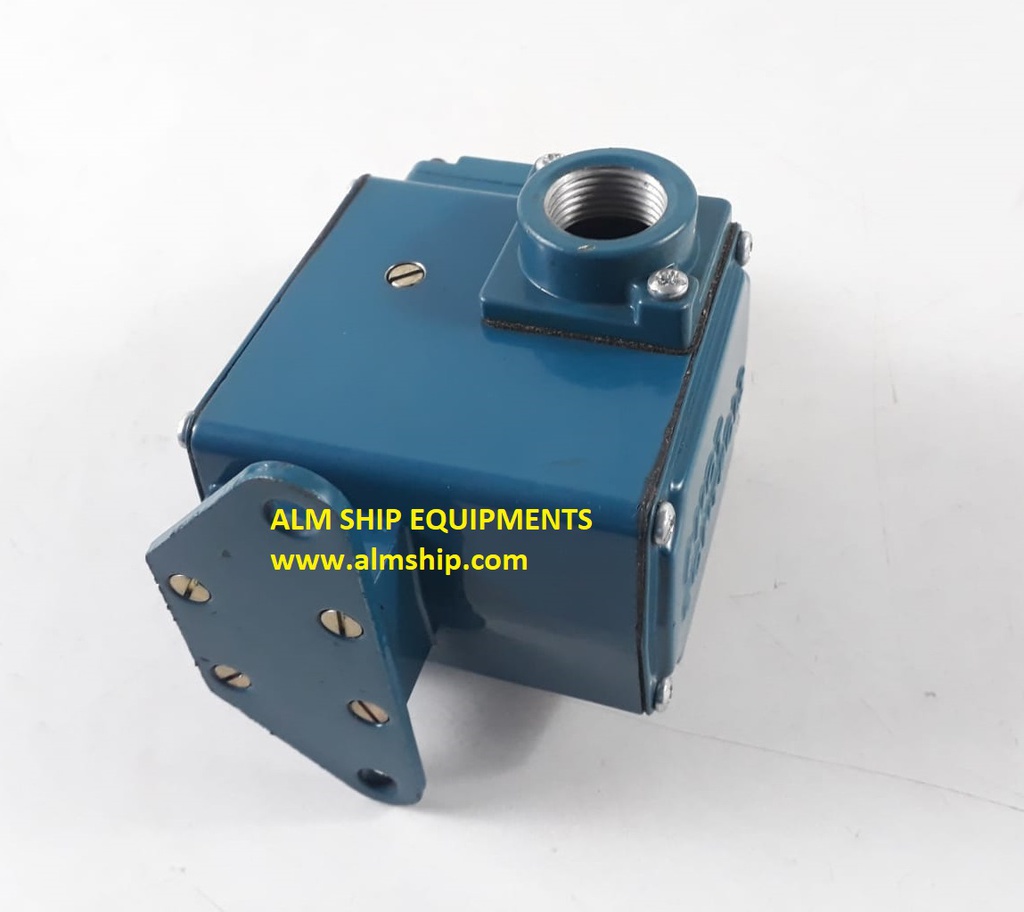 AMOT CONTROLS 4140CK1H11AA0EE PRESSURE SWITCH