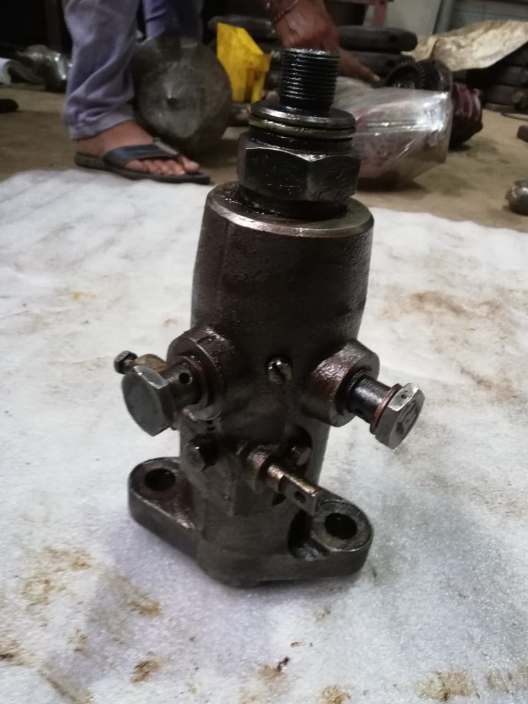 F.O.INJECTION PUMP USED