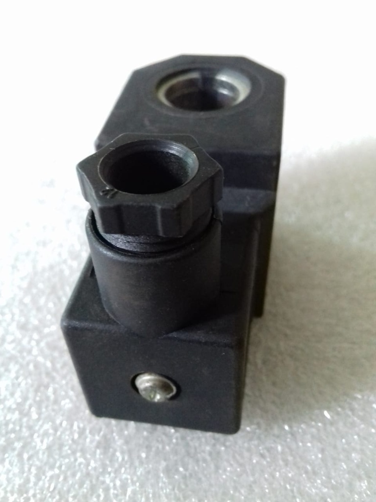 SOLENOID VALVE 7701