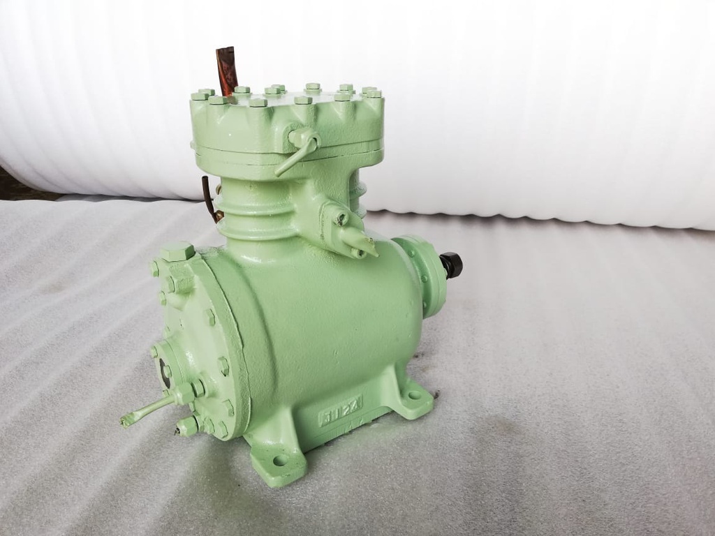 DAIKIN 2C582 COMPRESSOR