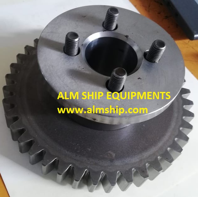DRIVE GEAR WITH GUIDE RING WITH COUPLING USED