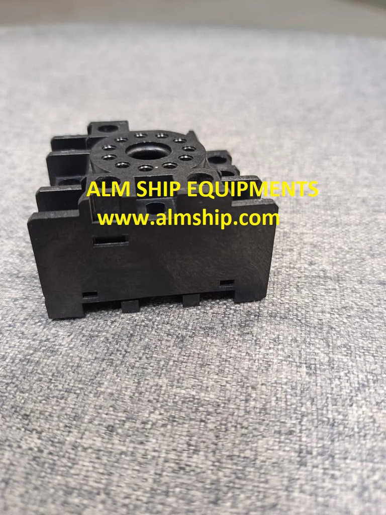 Base For Float Less Level Switch / Omron / 61F-GP