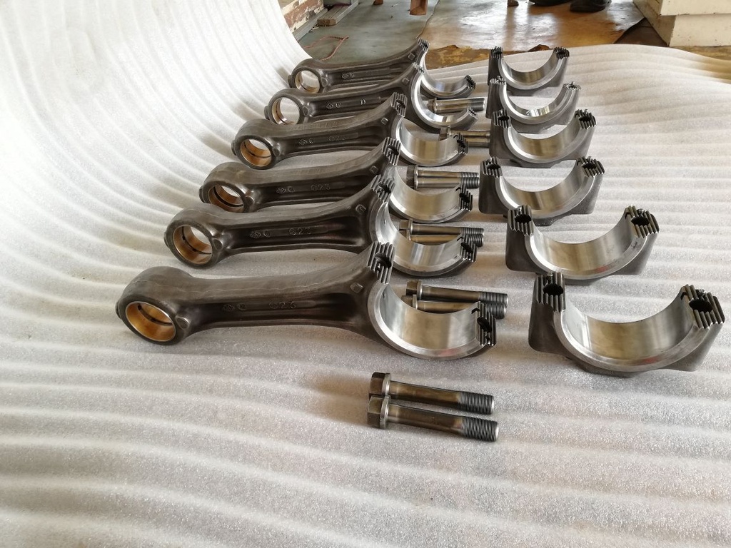 CONNECTING ROD (USED)