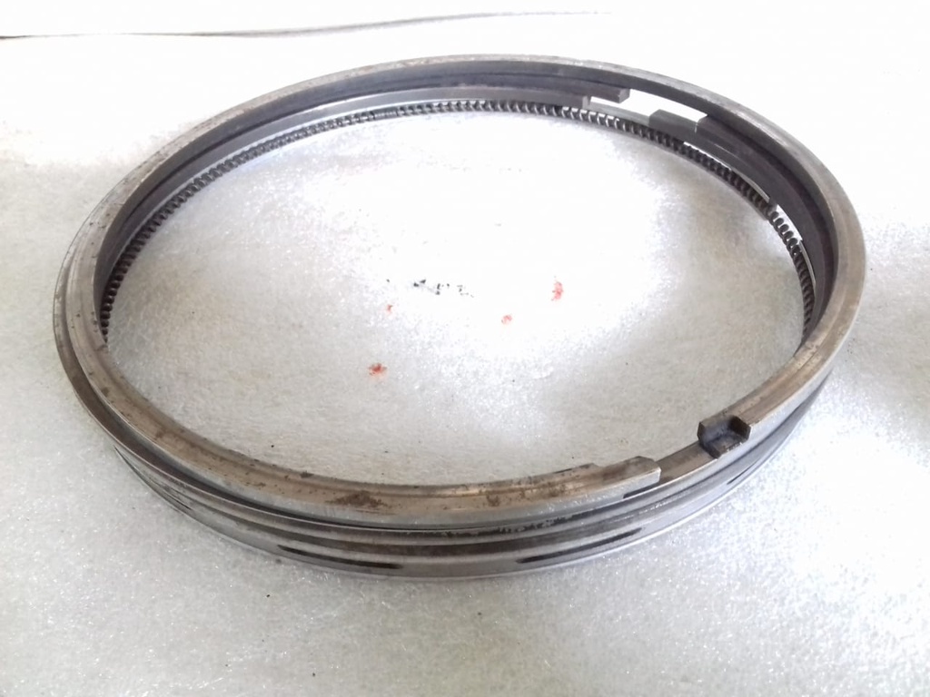 PISTON RING SET USED