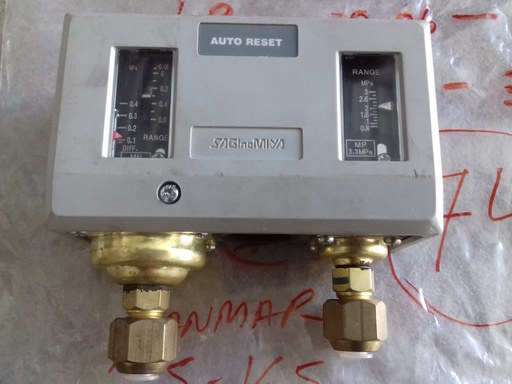 Saginomiya DNS-D306 Pressure Controls Switch