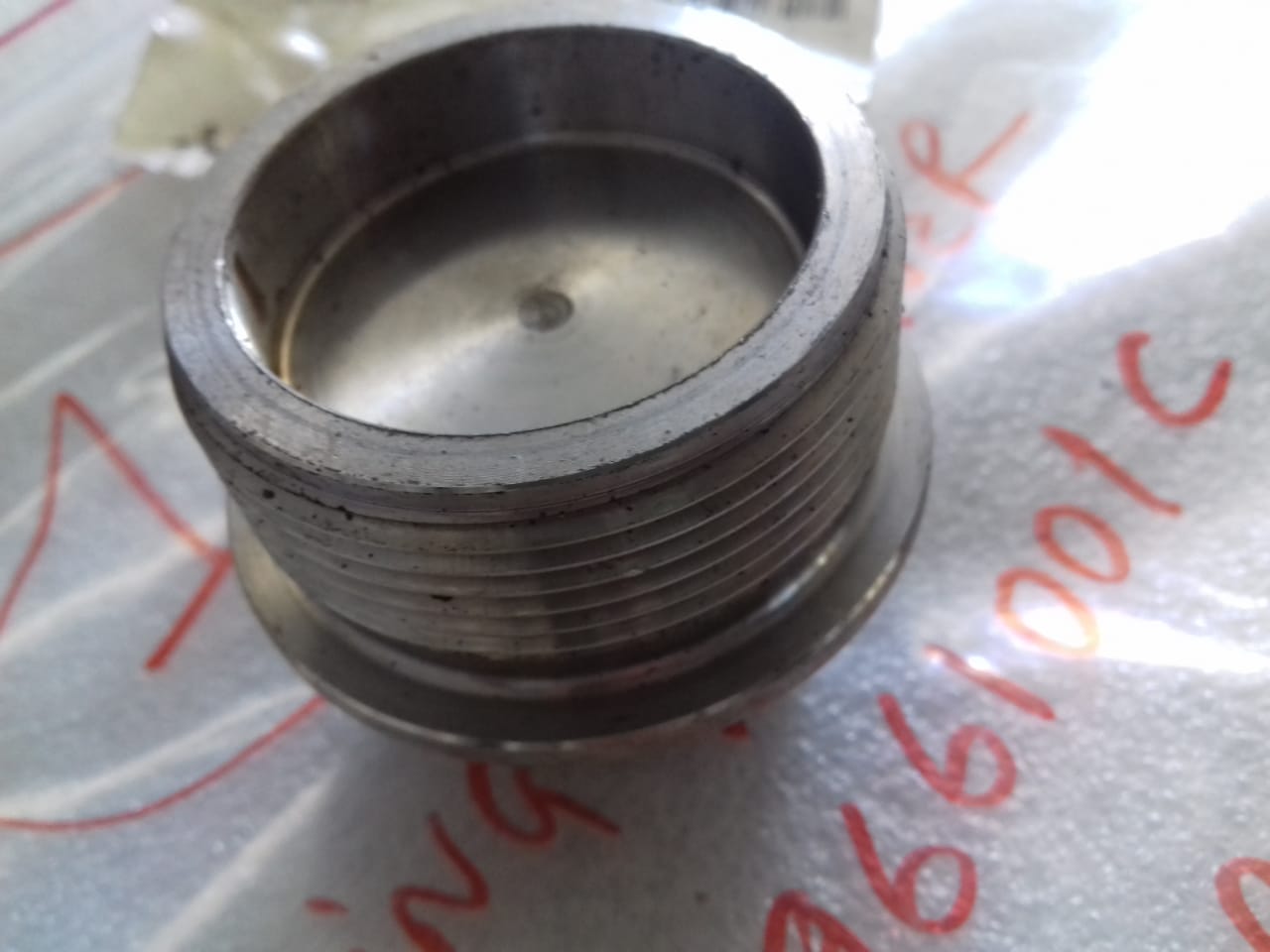 MITSUBISHI SPRING RETAINER SJ40T