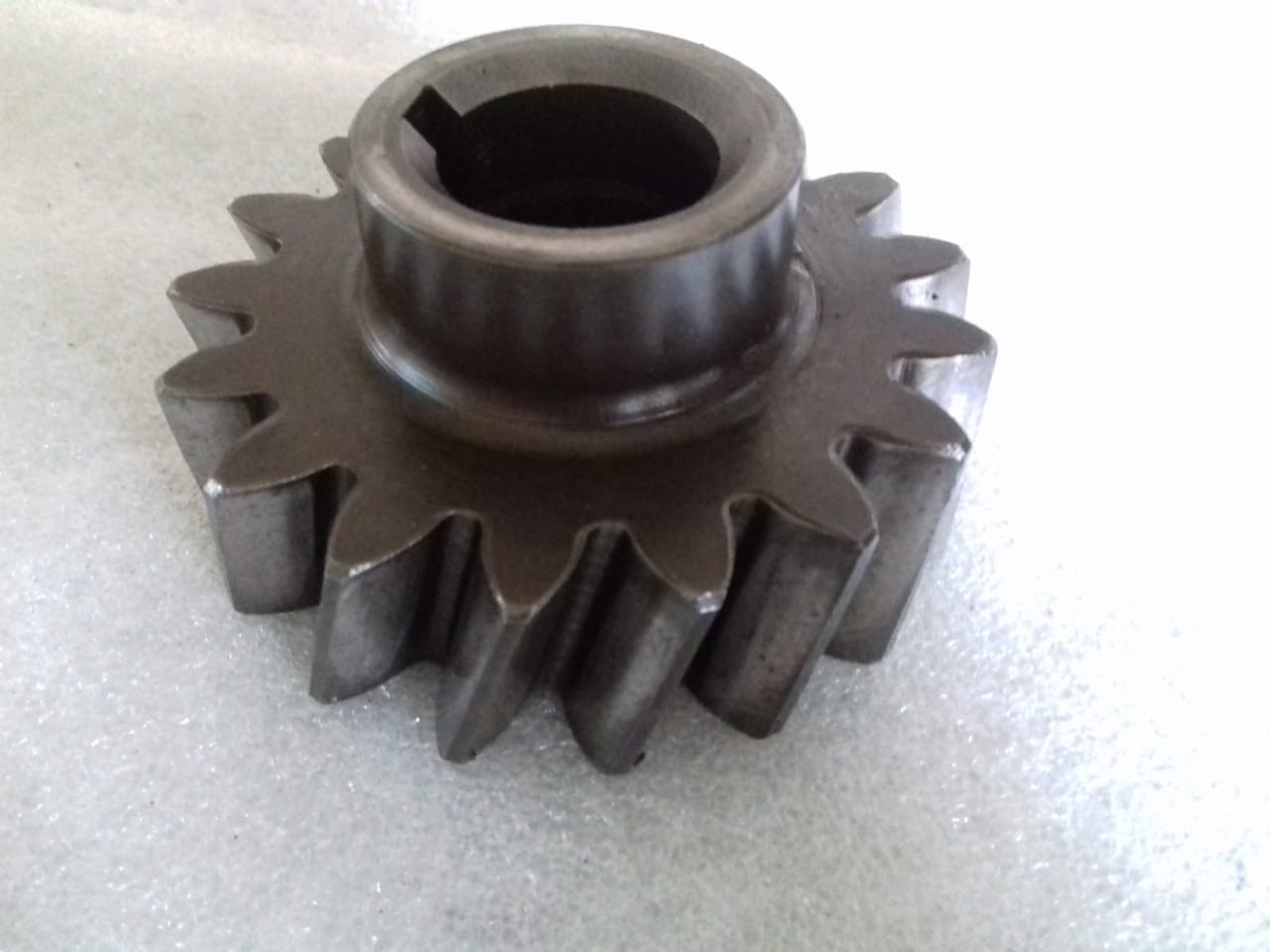 DAIHATSU GEAR FOR PUMP
