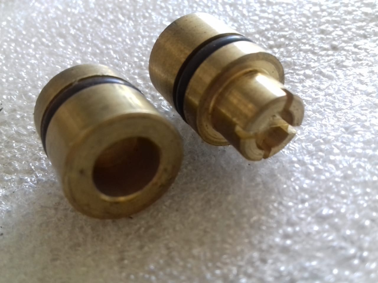 SUCTION GAS TCAR 22/16A PISTON