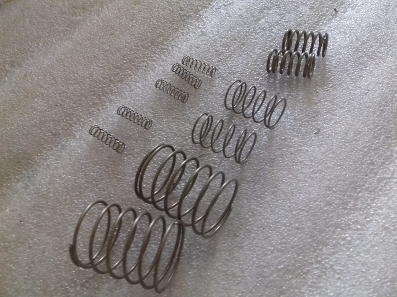 SUCTION GAS TCAR 22/16A SPRING SET