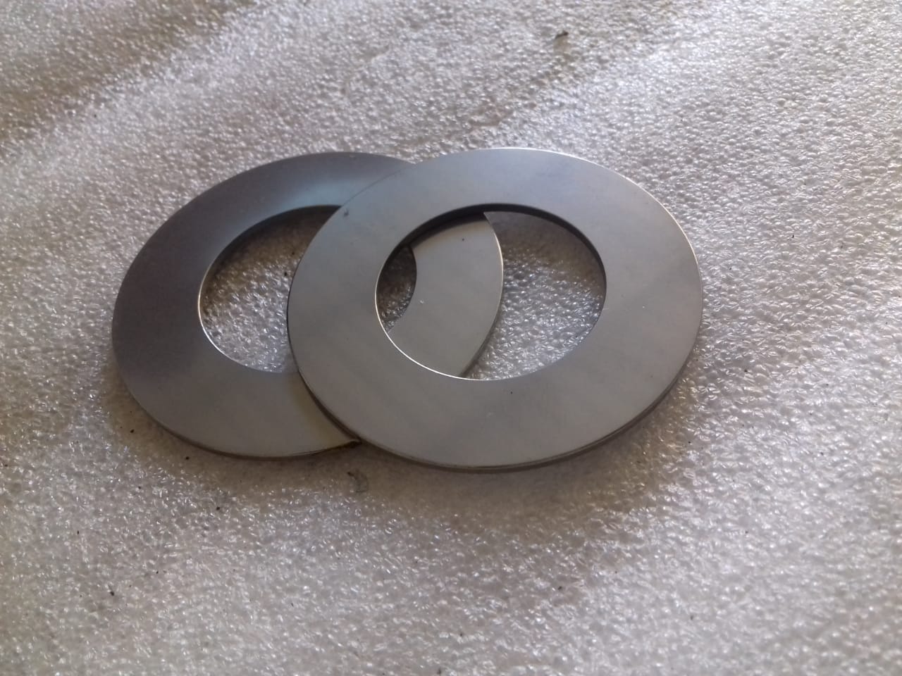 SUCTION GAS TCAR 22/16A HP SUC VALVE PLATE